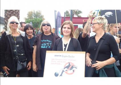 Manif marineland5